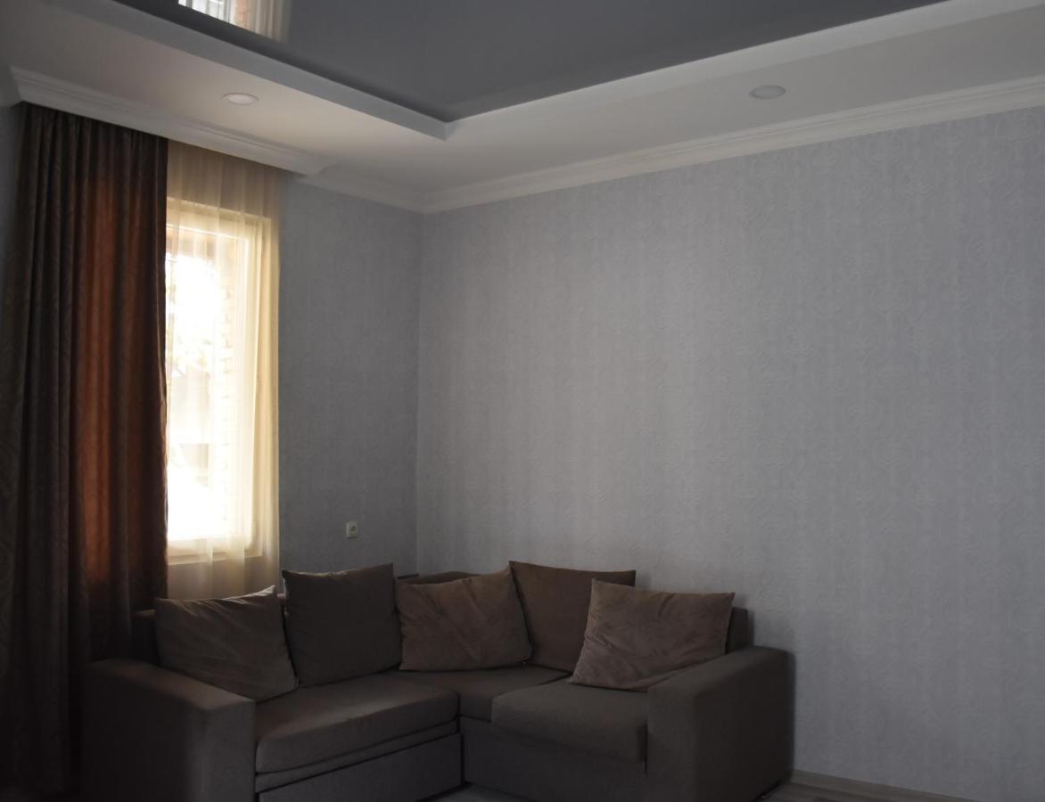 Guesthouse Natalia Borjomi Bagian luar foto