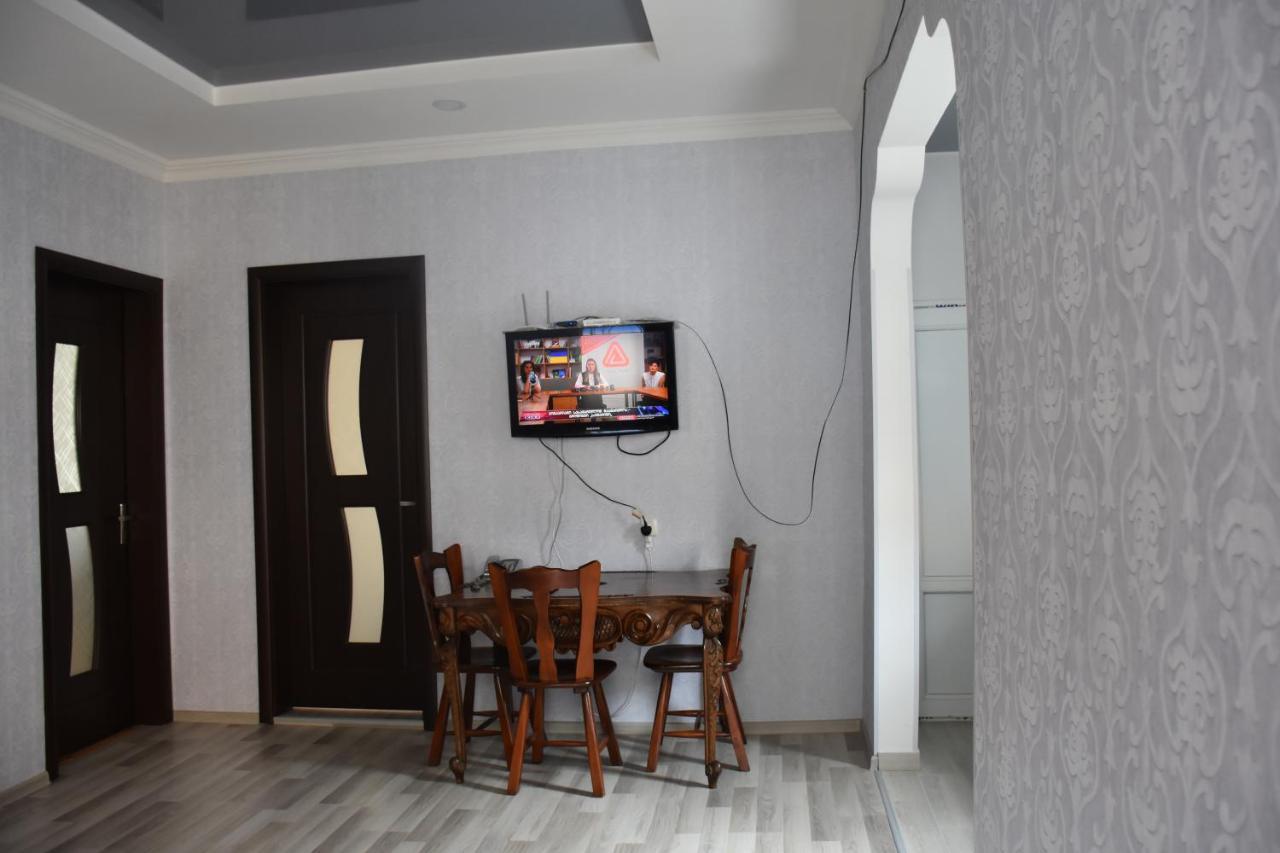 Guesthouse Natalia Borjomi Bagian luar foto